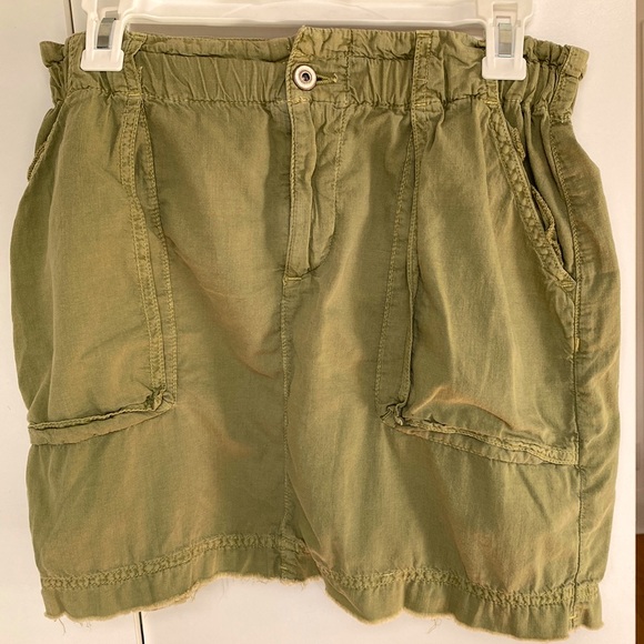 Zara Green Paperbag Skirt - Picture 2 of 7